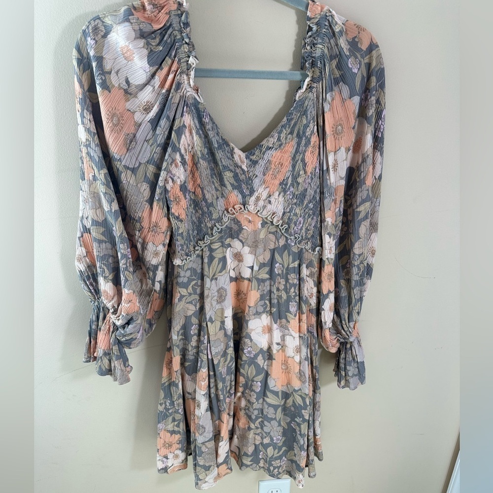 FATE boho smocked balloon sleeve muted color floral dress family photo! Size S